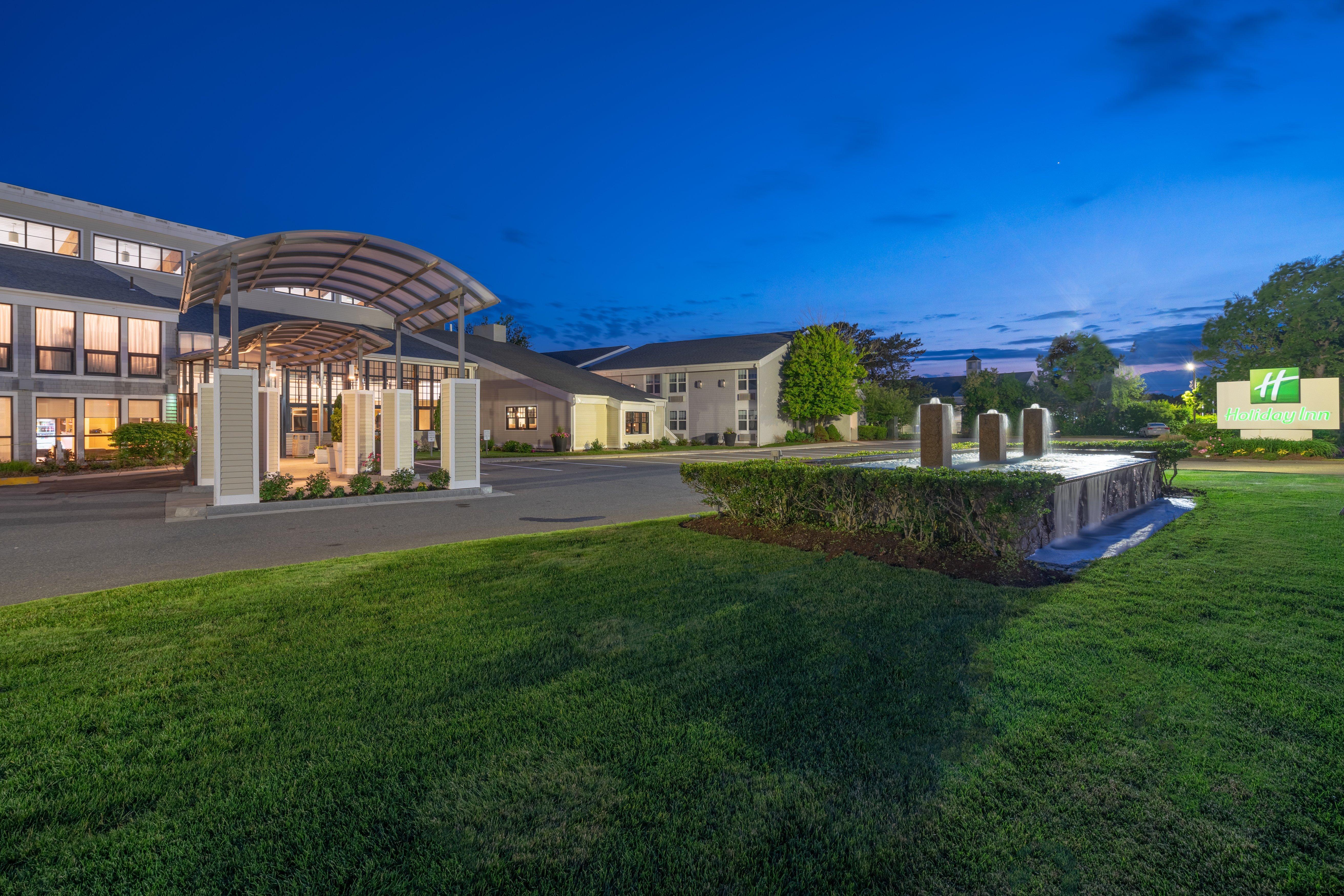Holiday Inn Cape Cod - Hyannis By Ihg Exterior photo