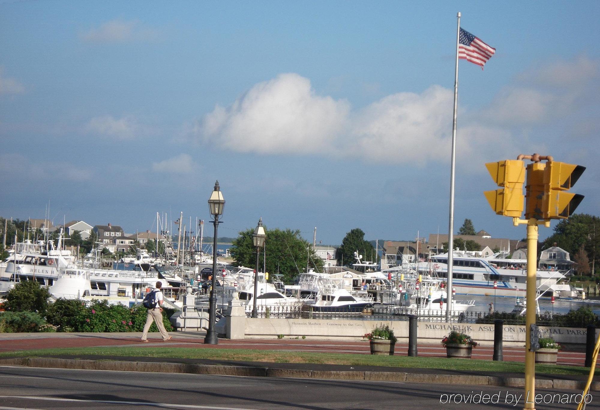 Holiday Inn Cape Cod - Hyannis By Ihg Exterior photo